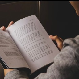 Rediscover What You’ve Read with READWISE